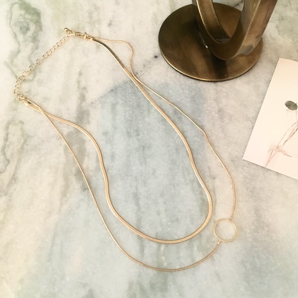 Layered Circle Snake Chain Chic Gold Necklace - Picture 4 of 8